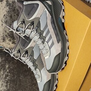 Merrell WP Womans Winter Hike Snow Boots Sz 9